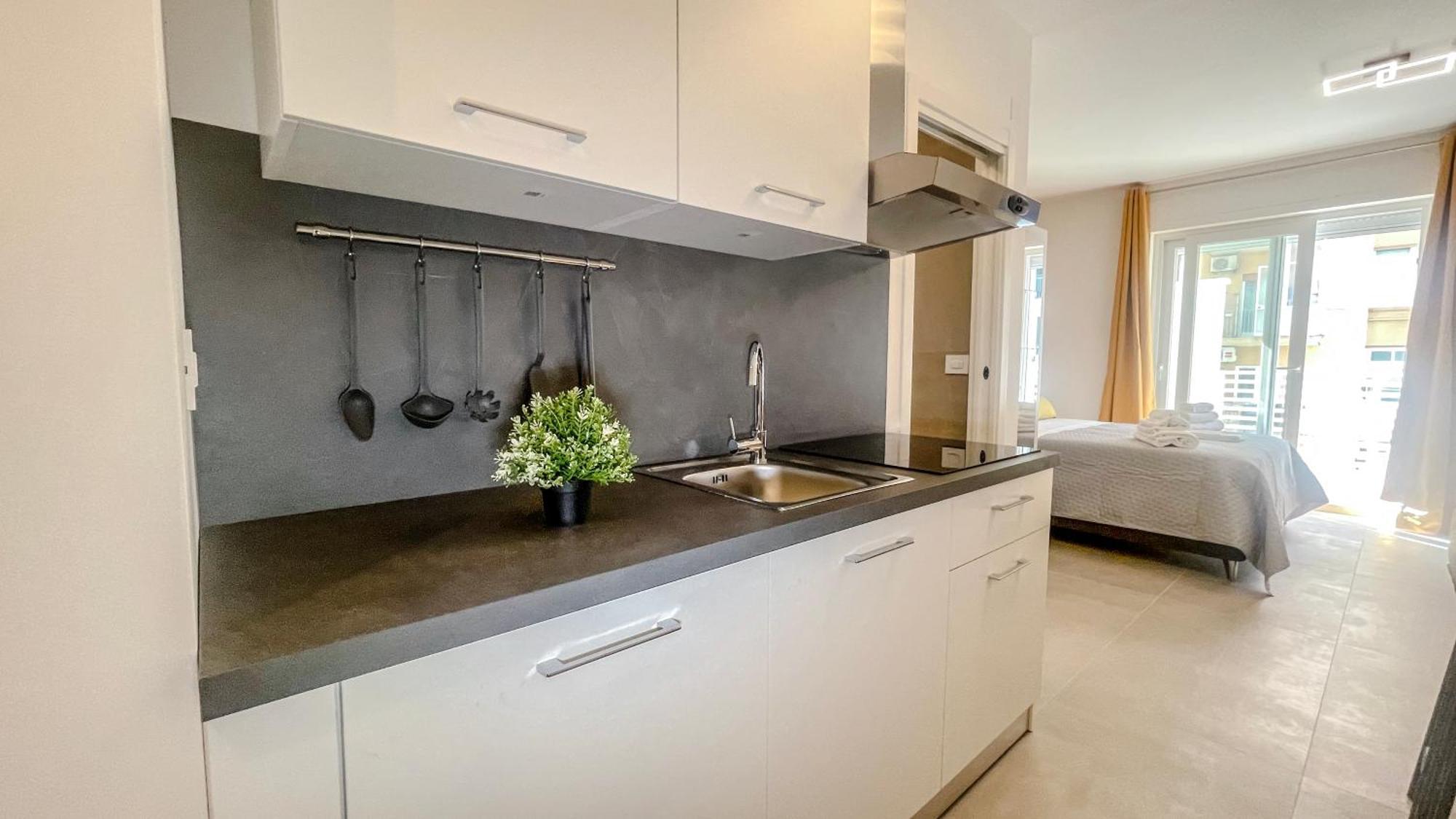 Maya Nest And Sampay Bay - Urban Vibe In The Heart Of * Bari