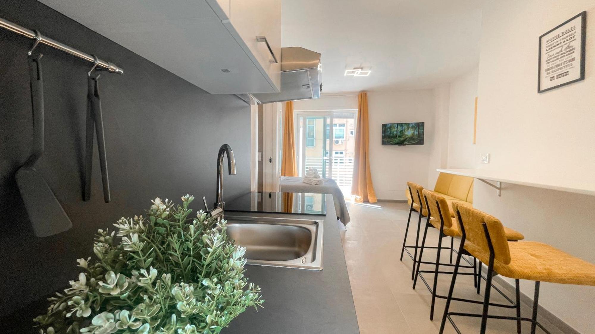 Maya Nest And Sampay Bay - Urban Vibe In The Heart Of * Bari